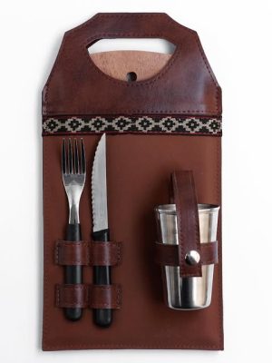 SET ASADOR TABLA ALGARROBO 15X30CM + CUBIERTOS ART 147 EAÑ